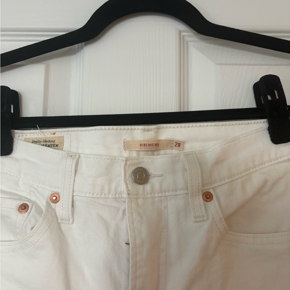 Levi’s Ribcage Bells - Picture 4 of 5